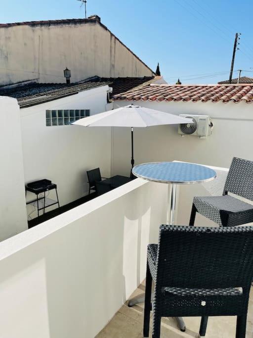 Maison 4 Personnes Avec Jacuzzi Marignane Dış mekan fotoğraf